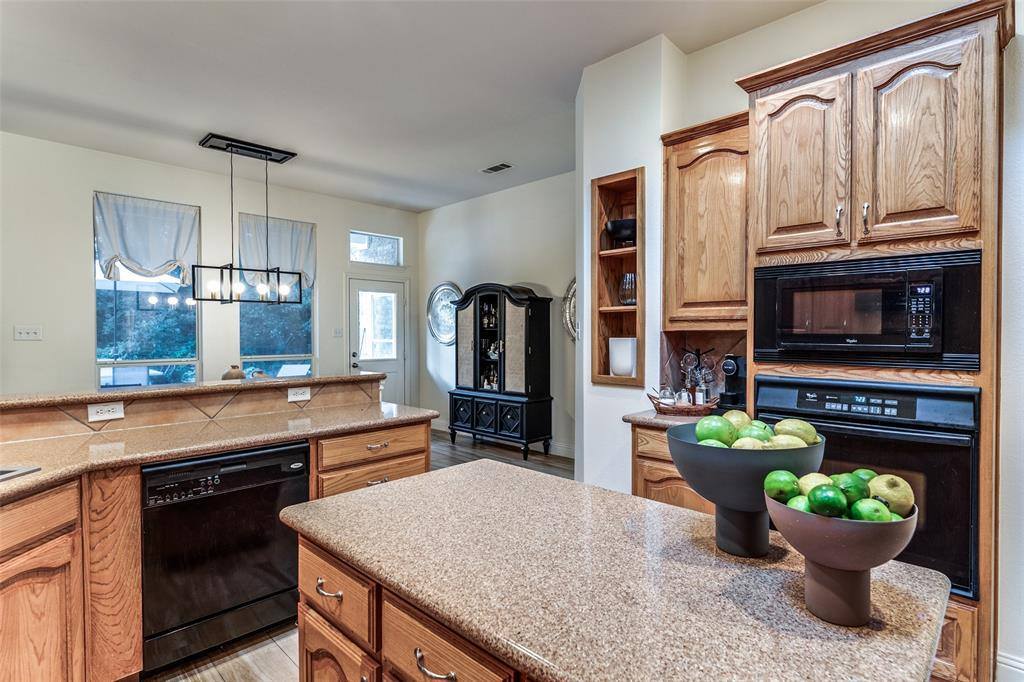 8627 Darrington Drive, Dallas, TX 75249