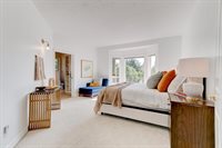 1123 NW Frazier Ct, Portland, OR 97229