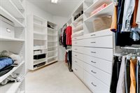 1123 NW Frazier Ct, Portland, OR 97229