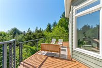 1123 NW Frazier Ct, Portland, OR 97229