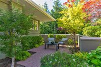 1123 NW Frazier Ct, Portland, OR 97229