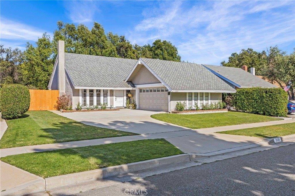 2329 North Lyon Street, Santa Ana, CA 92705