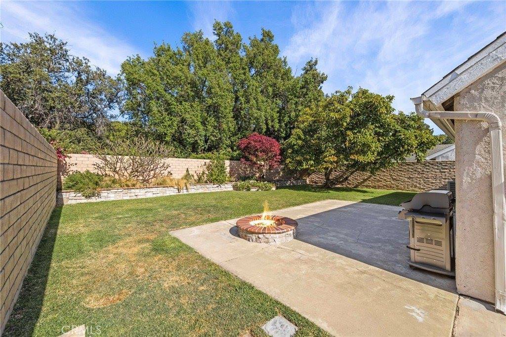 2329 North Lyon Street, Santa Ana, CA 92705