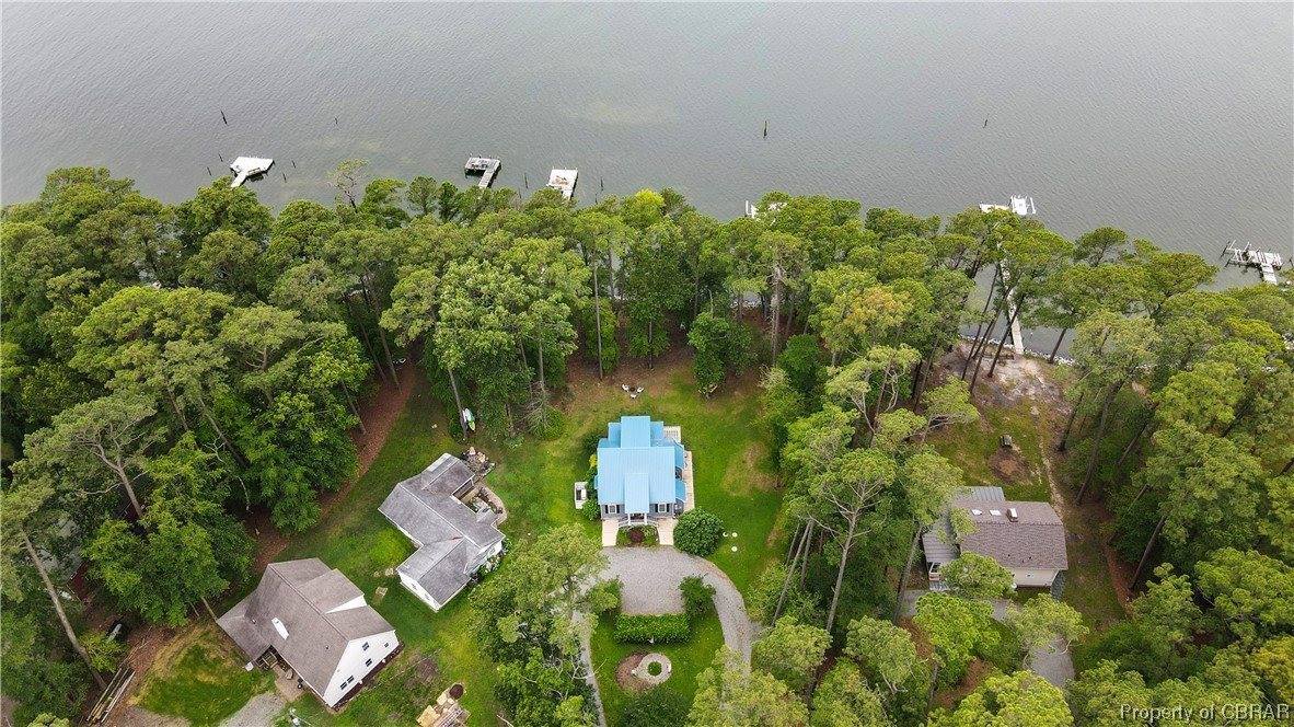 315 Bay Shore Point Road, Mathews County, VA 23138