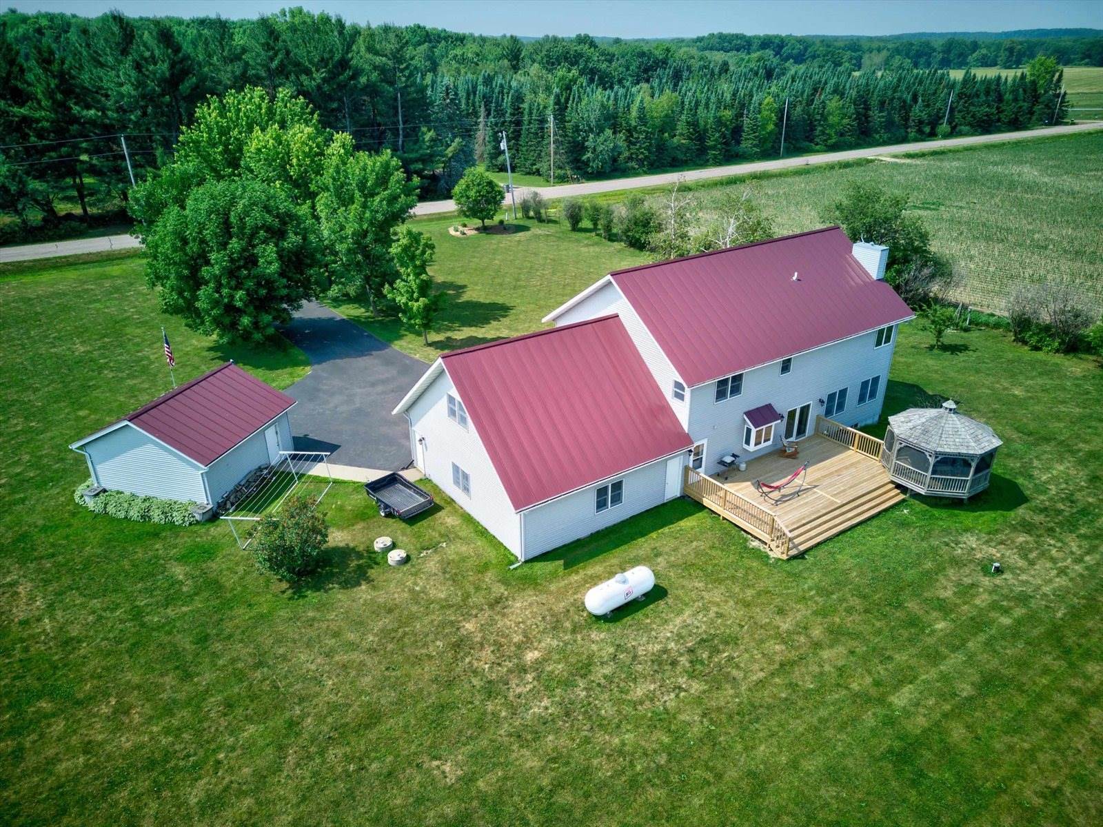 9078 Thompson Road, Marshfield, WI 54449