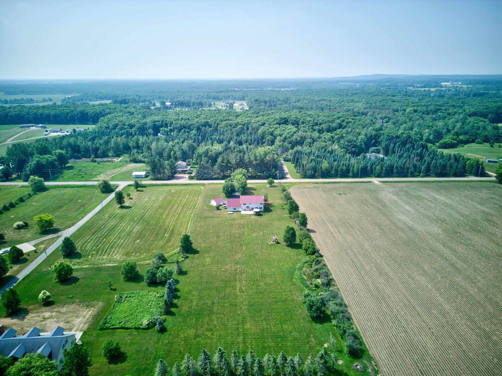 9078 Thompson Road, Marshfield, WI 54449