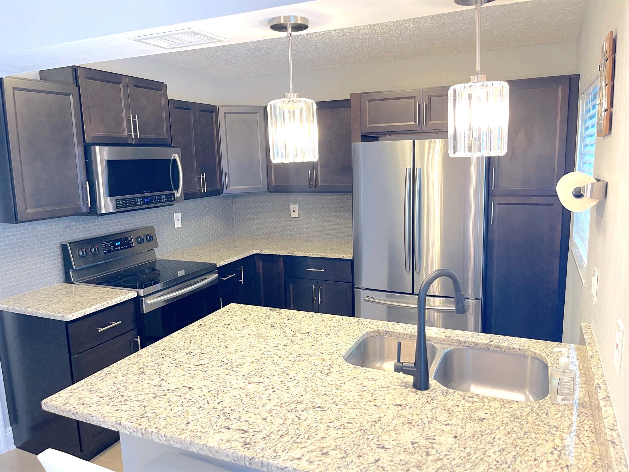 1566 70TH Street North, Saint Petersburg, FL 33710