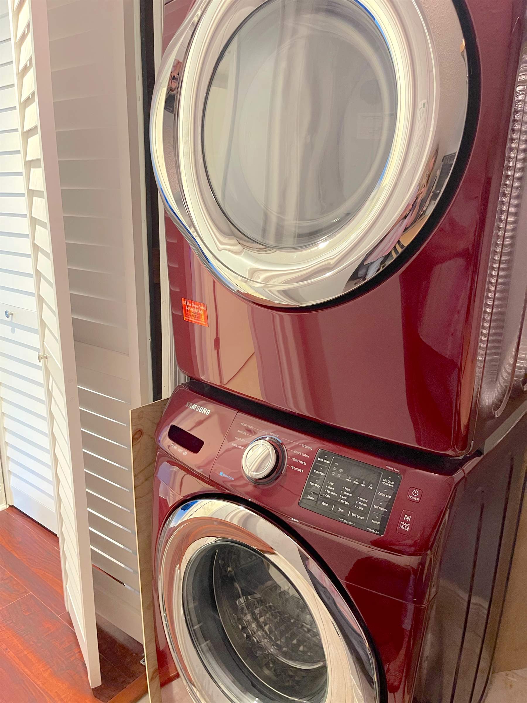 1566 70TH Street North, Saint Petersburg, FL 33710