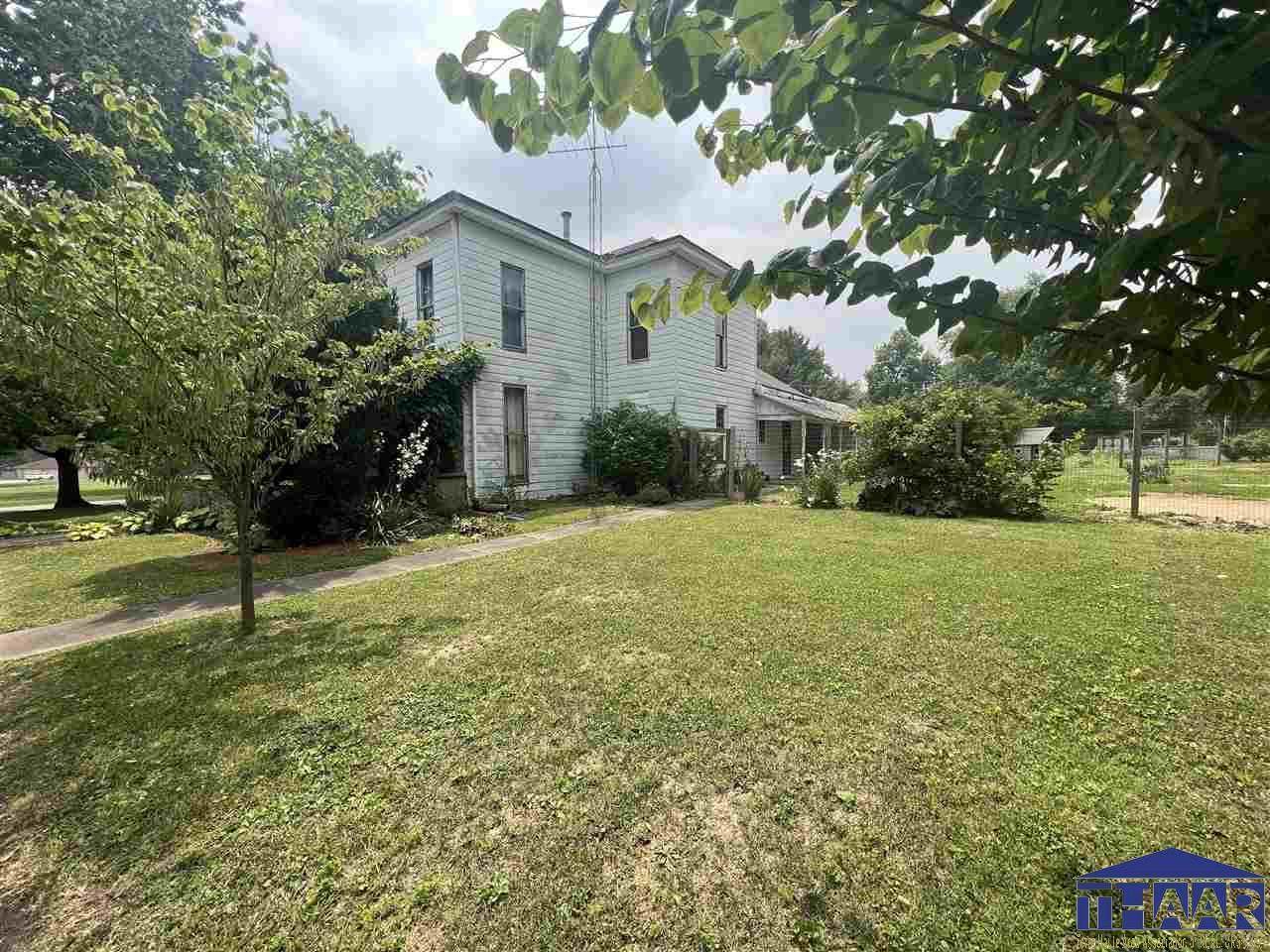 411 East 8th, Clay City, IN 47847