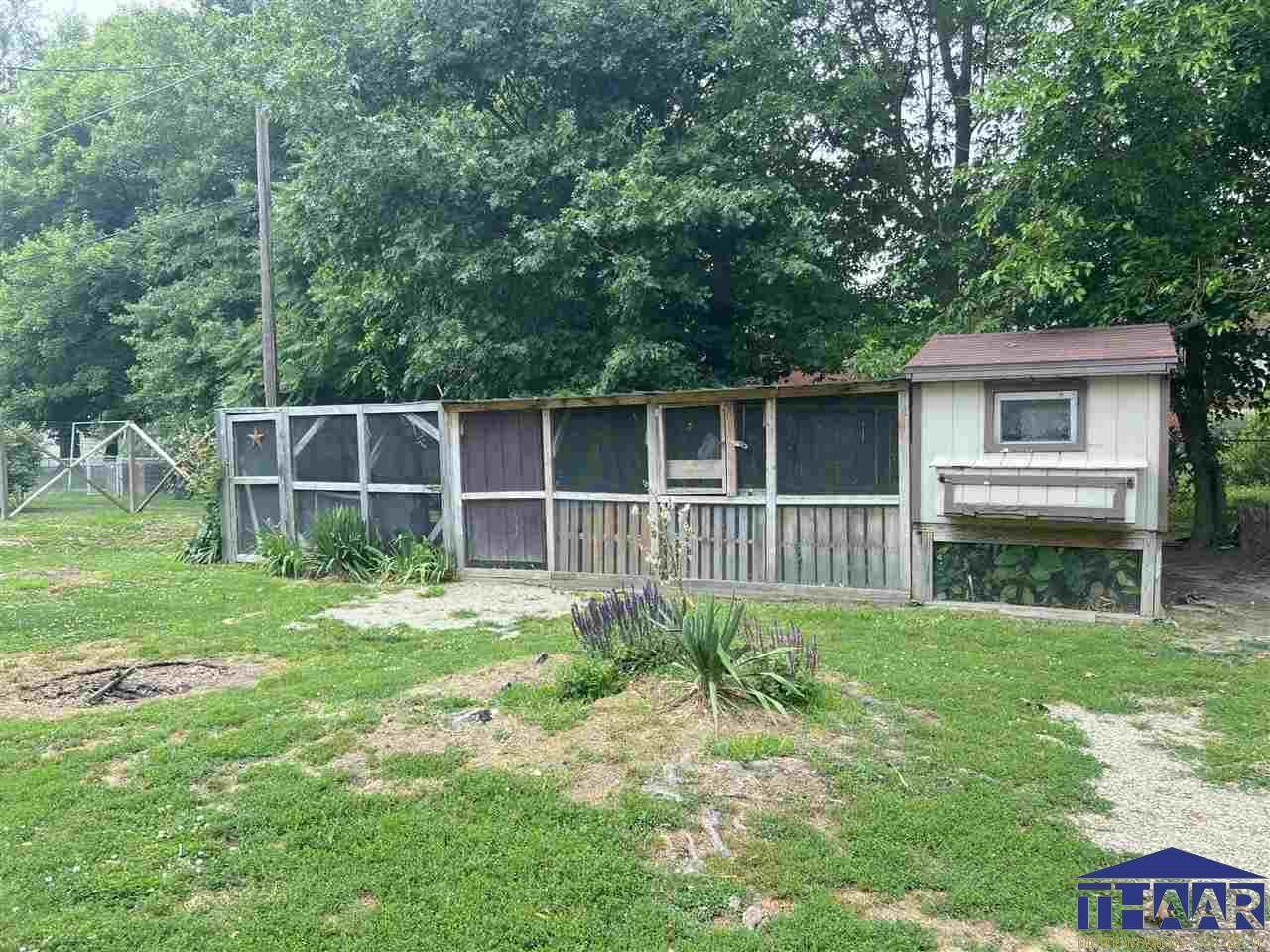 411 East 8th, Clay City, IN 47847