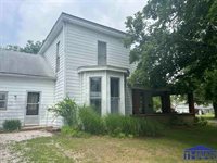 411 East 8th, Clay City, IN 47847