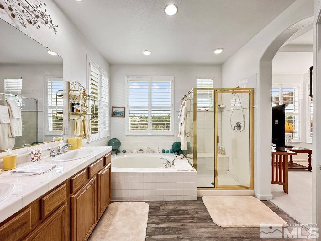 6954 Poco Bueno Cir, Sparks, NV 89436