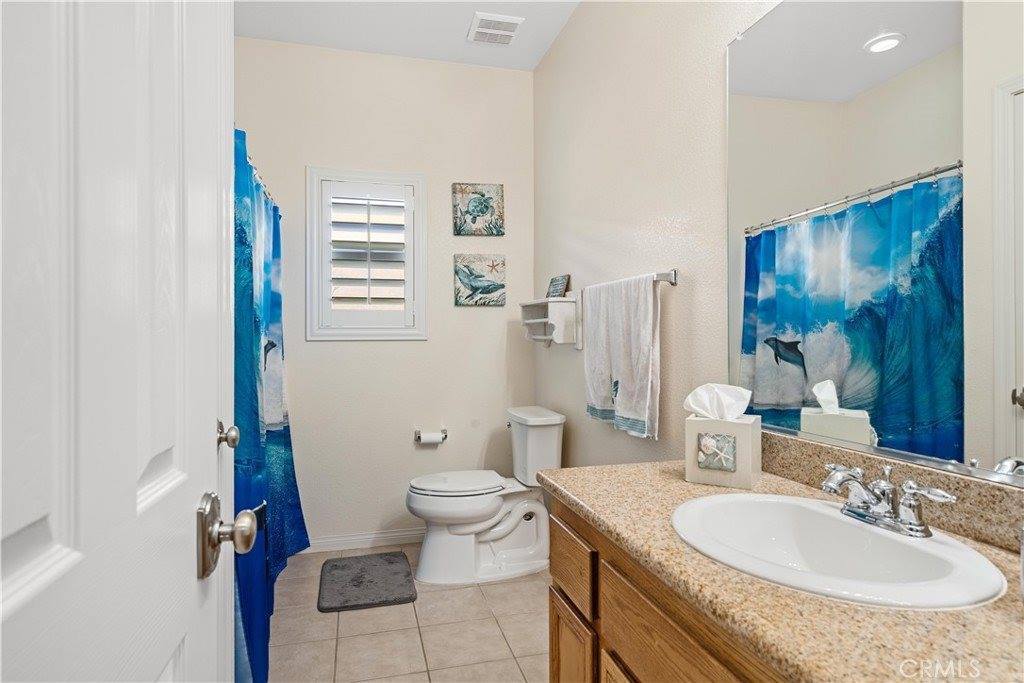 44112 Westridge Drive, Lancaster, CA 93536