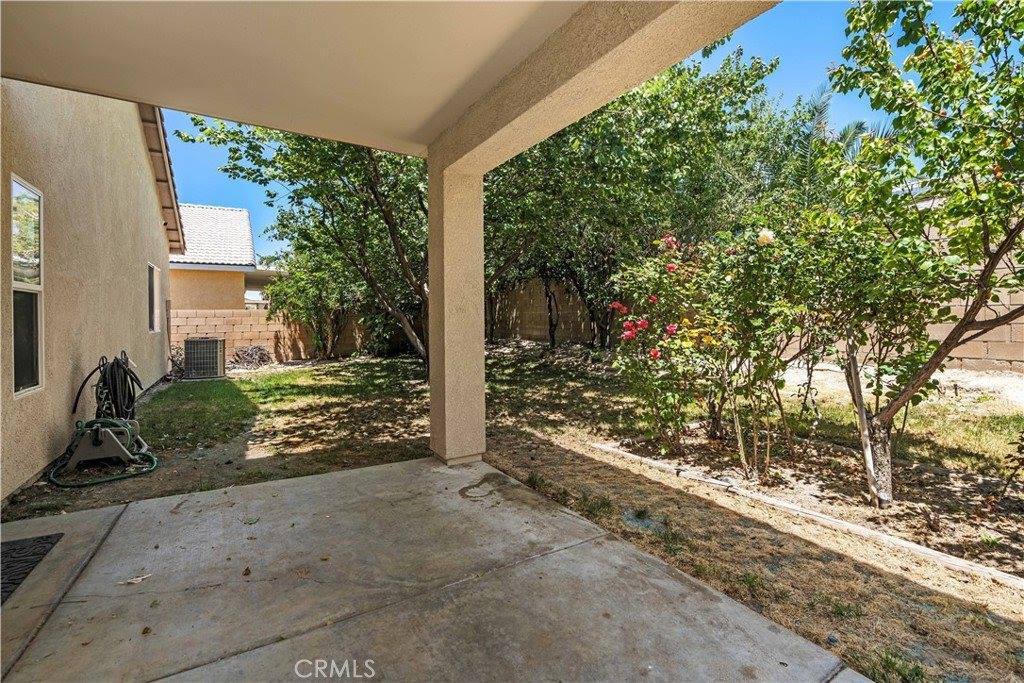 44112 Westridge Drive, Lancaster, CA 93536