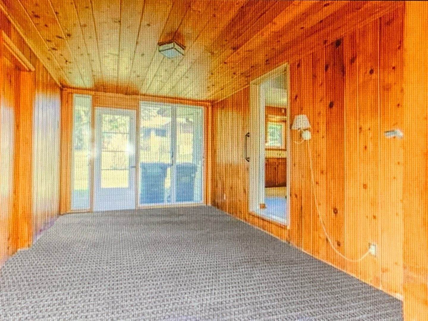 1508 LaCresta Drive, Freeport, IL 61032