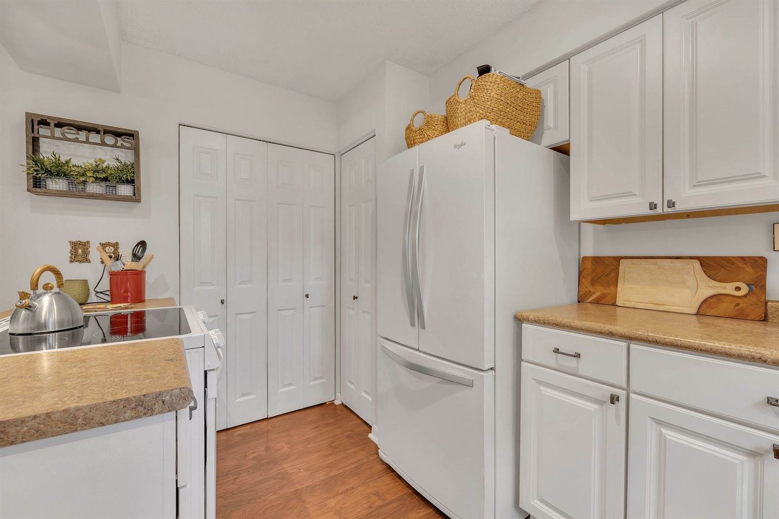 5510 Country Dr, Nashville, TN 37211