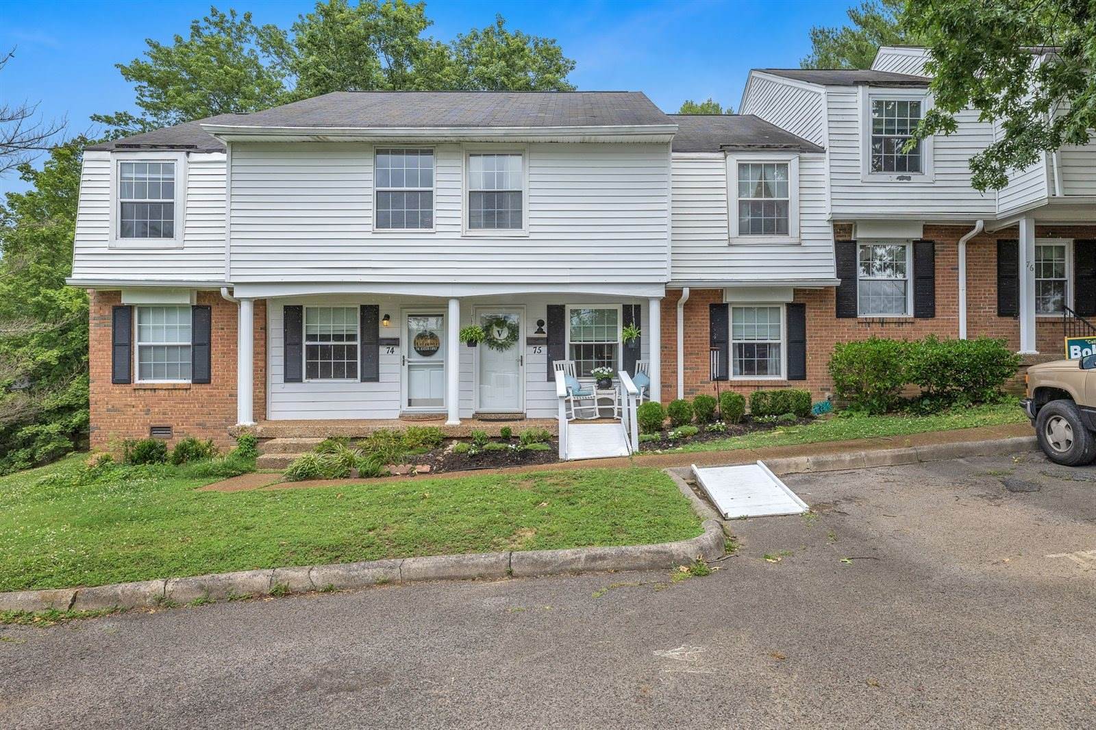 5510 Country Dr, Nashville, TN 37211