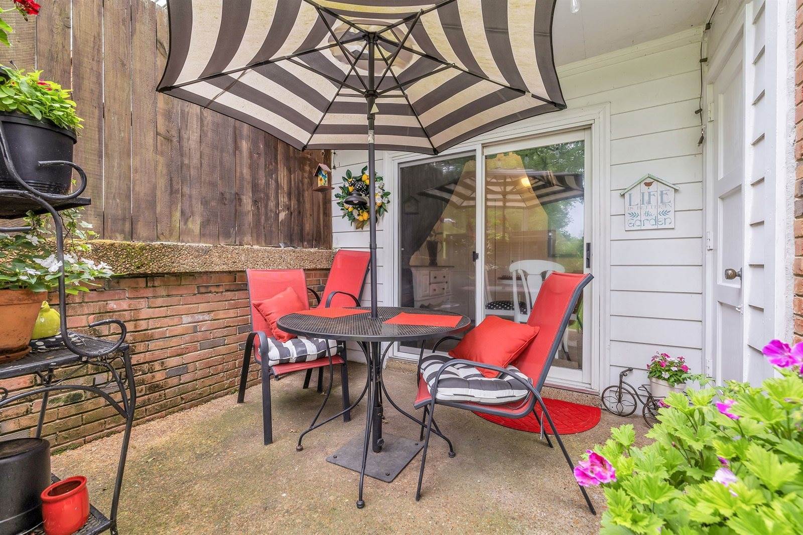 5510 Country Dr, Nashville, TN 37211