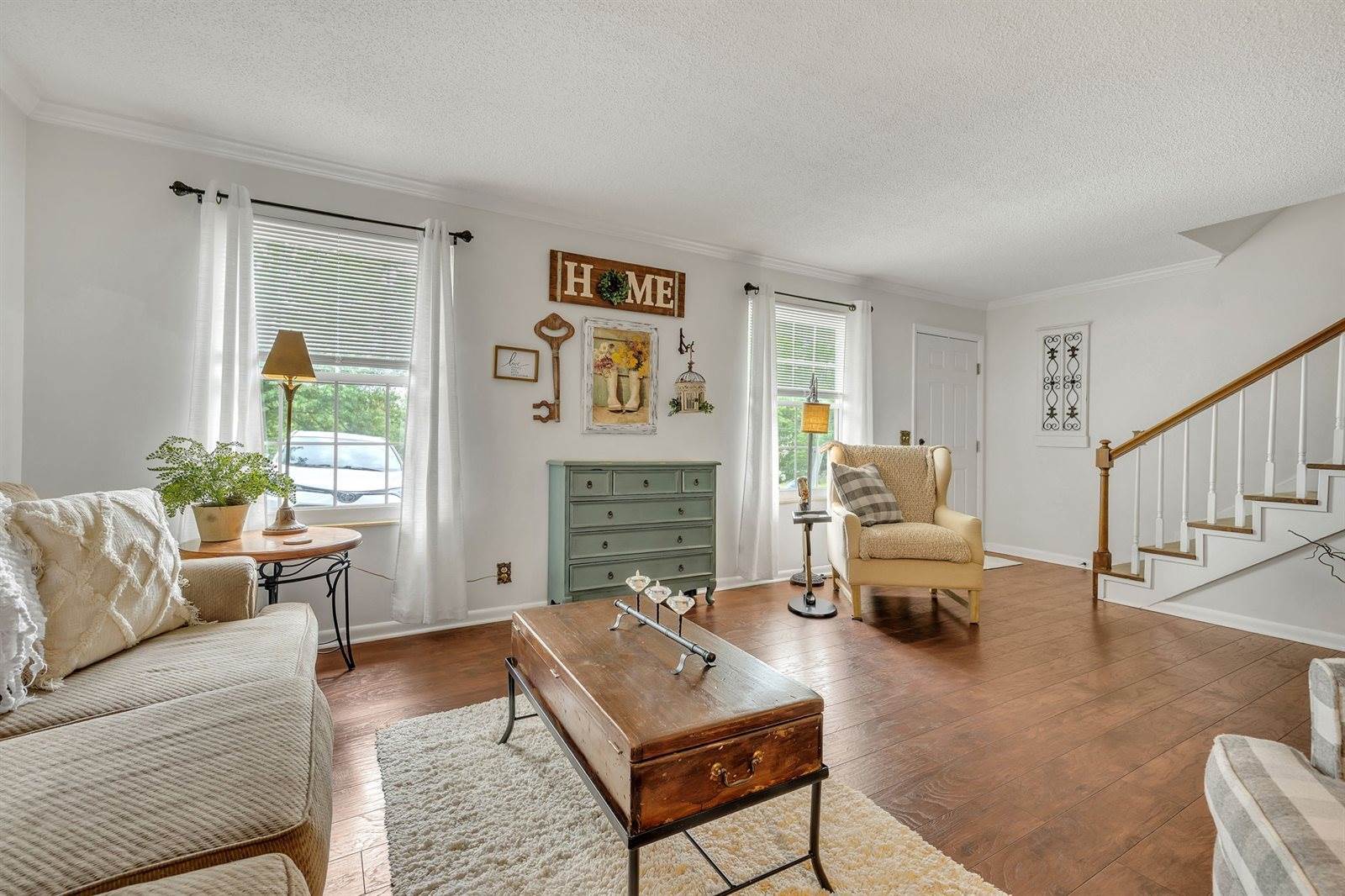 5510 Country Dr, Nashville, TN 37211