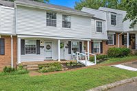 5510 Country Dr, Nashville, TN 37211