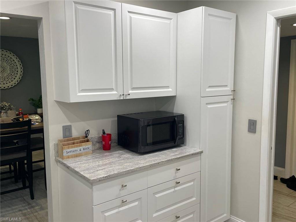 3471 Boca Ciega DR E-15, Naples, FL 34112