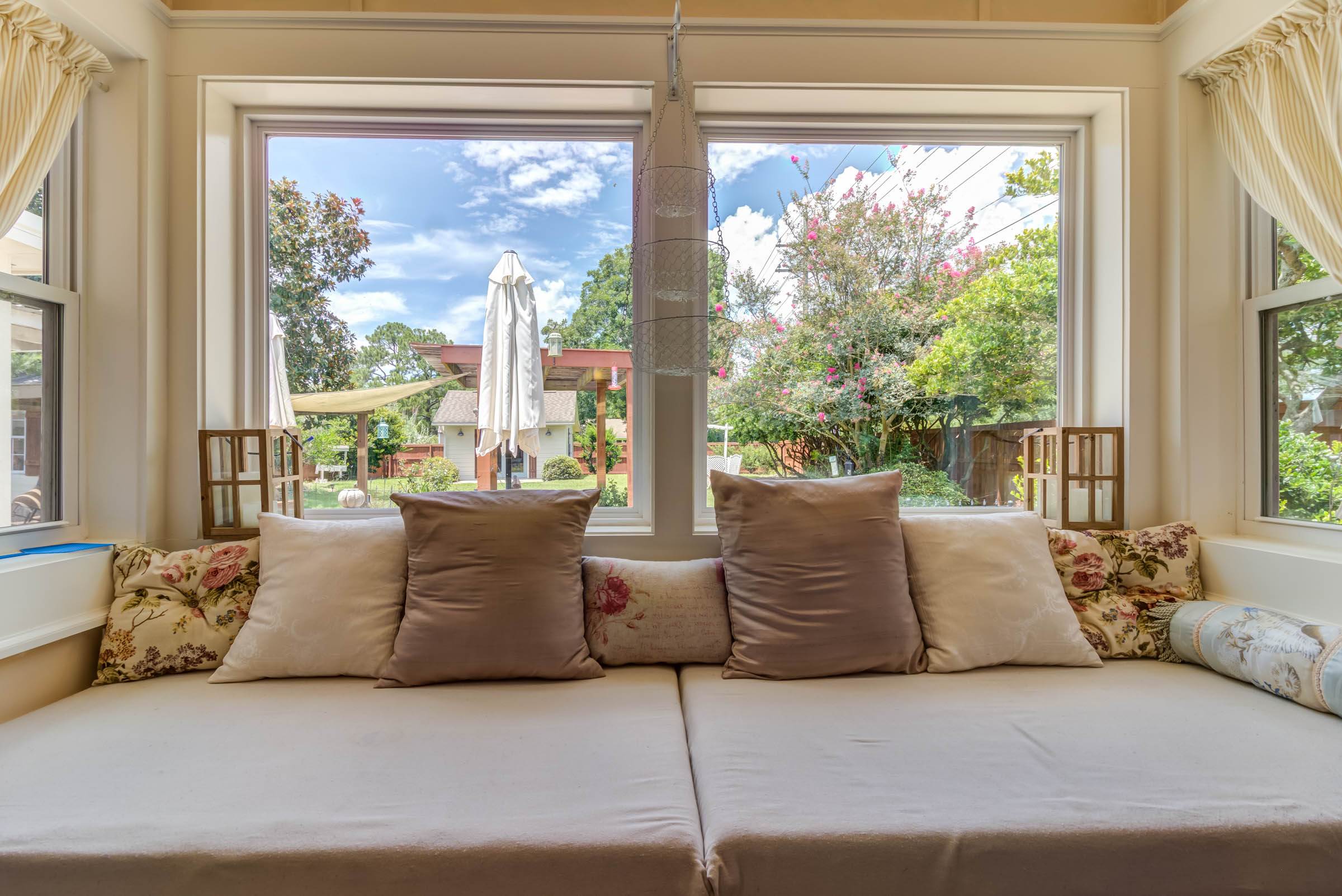 4811 Newman Avenue, Pascagoula, MS 39581