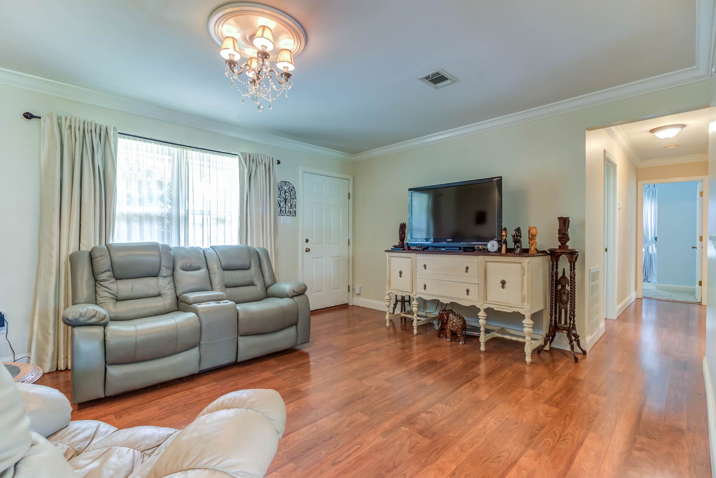 4811 Newman Avenue, Pascagoula, MS 39581