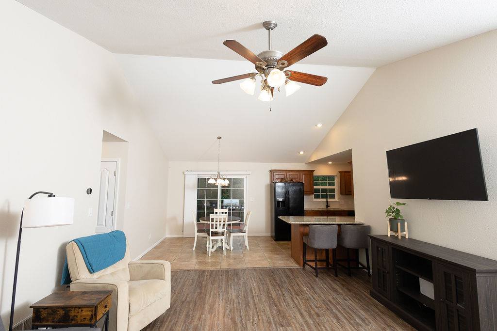 23590 Restore Rd, Waynesville, MO 65583