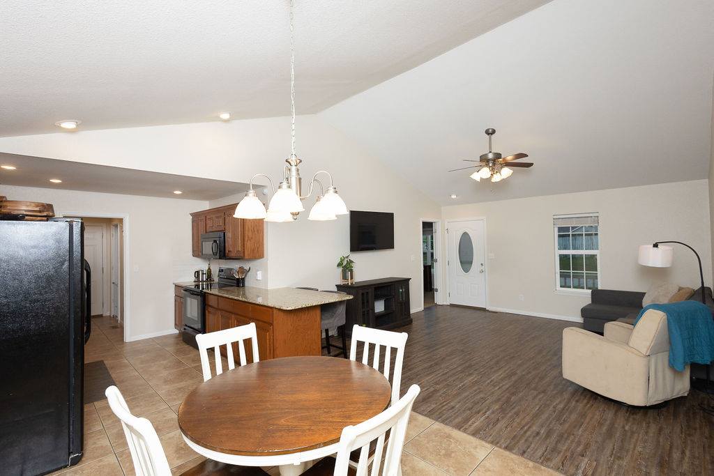 23590 Restore Rd, Waynesville, MO 65583