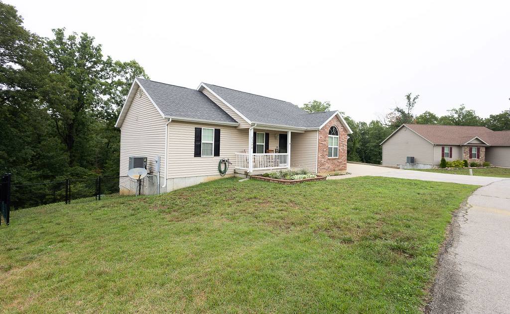 23590 Restore Rd, Waynesville, MO 65583