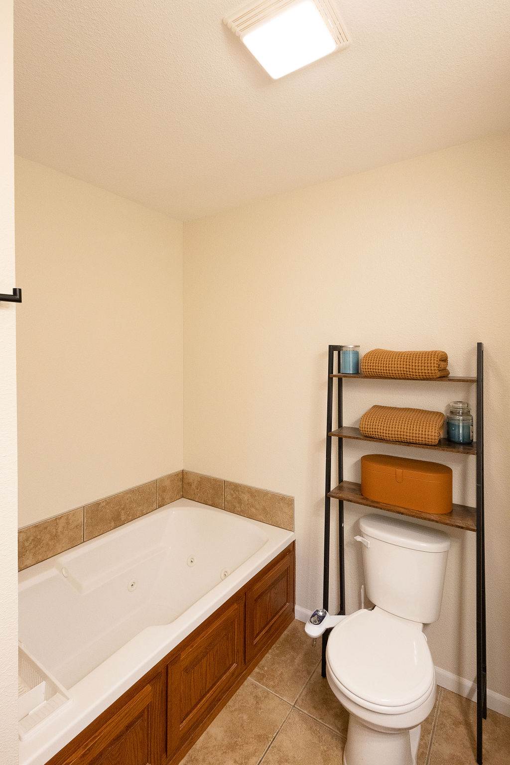 23590 Restore Rd, Waynesville, MO 65583