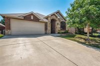 8605 Vista Royale Drive, Fort Worth, TX 76108