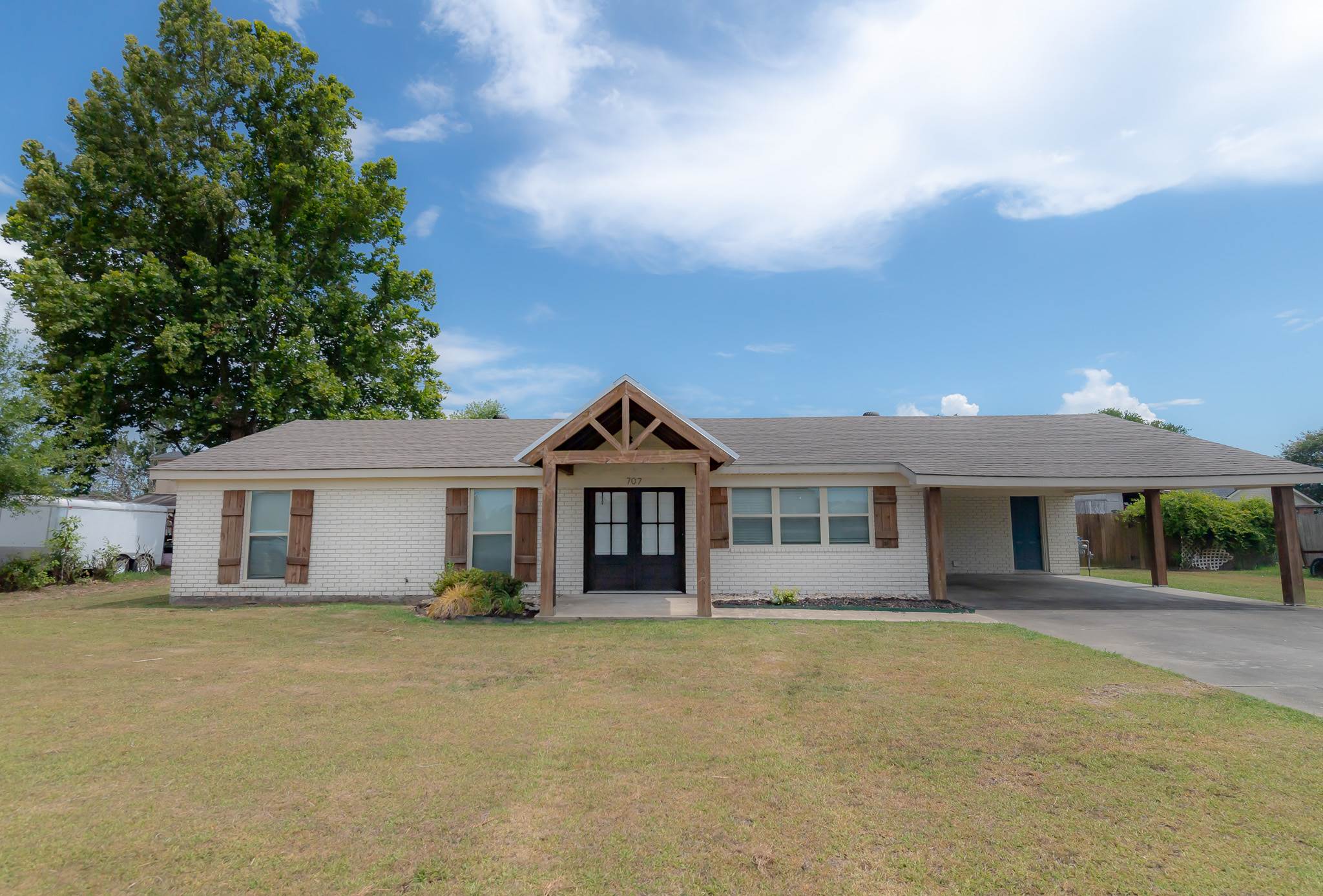 707 Magnolia Drive, Jennings, LA 70546