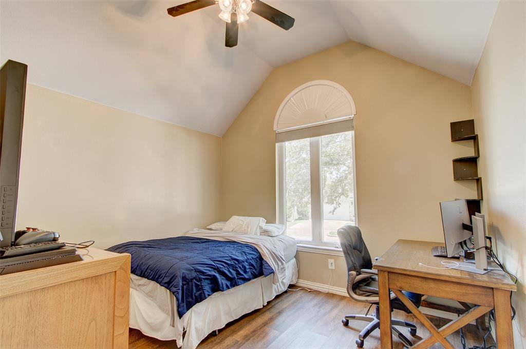 2627 Cedar View Drive, Arlington, TX 76006