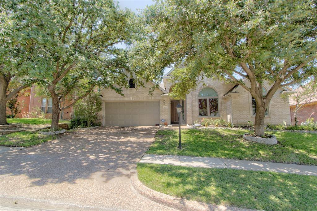 2627 Cedar View Drive, Arlington, TX 76006