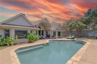 2627 Cedar View Drive, Arlington, TX 76006