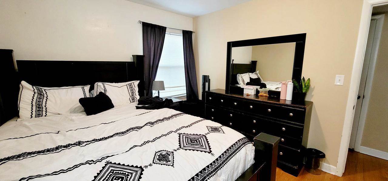 7152 W Nash STREET, Milwaukee, WI 53216