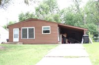 3132 SE Irvingham ST, Topeka, KS 66605