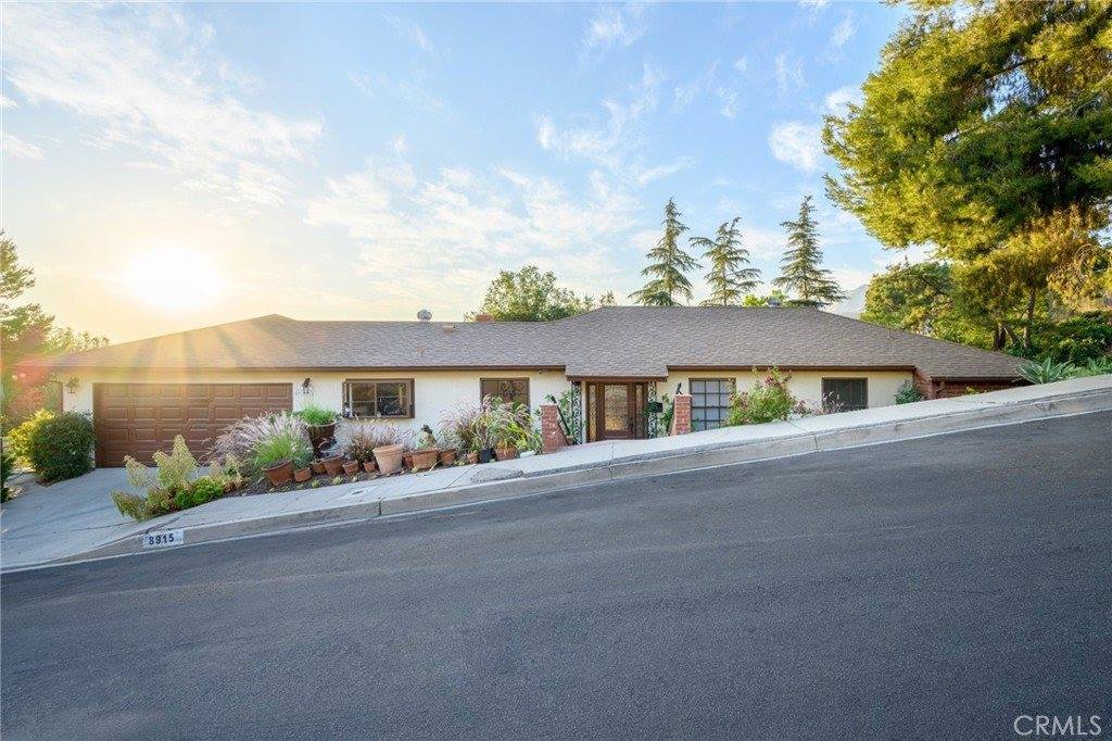 8915 Mulberry Drive, Sunland, CA 91040