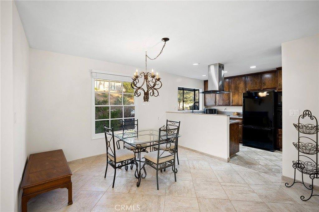 8915 Mulberry Drive, Sunland, CA 91040