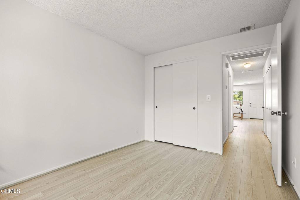 584 Moses Lane, Ventura, CA 93003