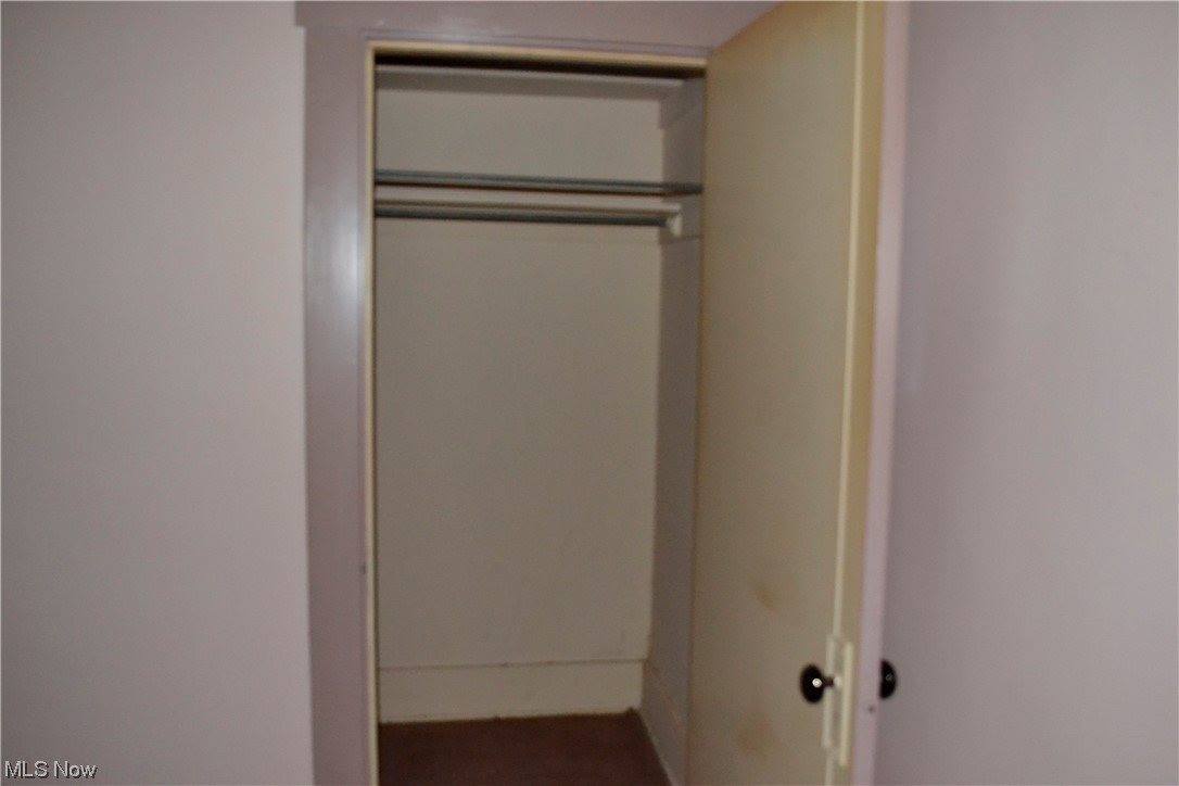 731 NE Grover Avenue, Masury, OH 44438