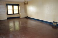 731 NE Grover Avenue, Masury, OH 44438