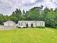 42 Oakview Lane, Enfield, ME 04493