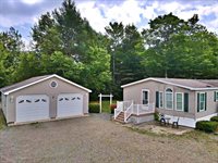 42 Oakview Lane, Enfield, ME 04493