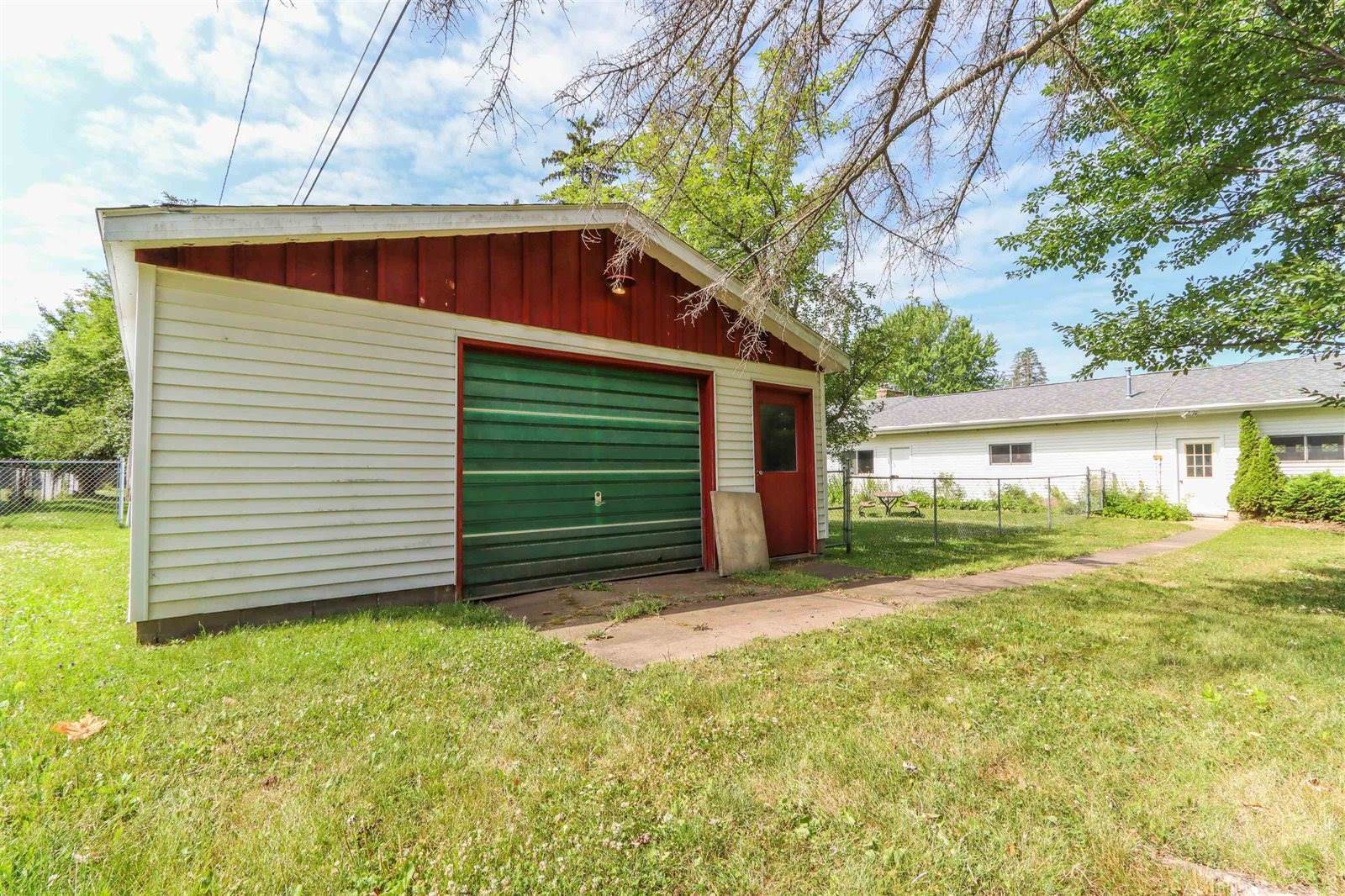 6974 Blonien Avenue, Rudolph, WI 54475