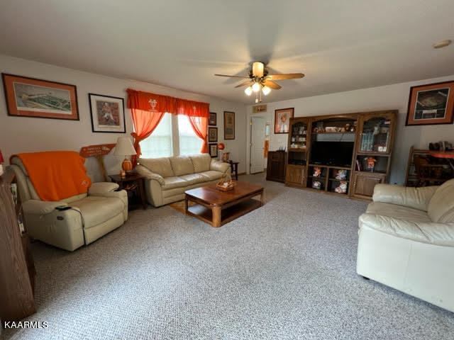 218 Christin Drive, Clinton, TN 37716