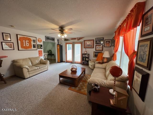 218 Christin Drive, Clinton, TN 37716