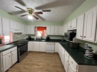 218 Christin Drive, Clinton, TN 37716