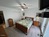 218 Christin Drive, Clinton, TN 37716